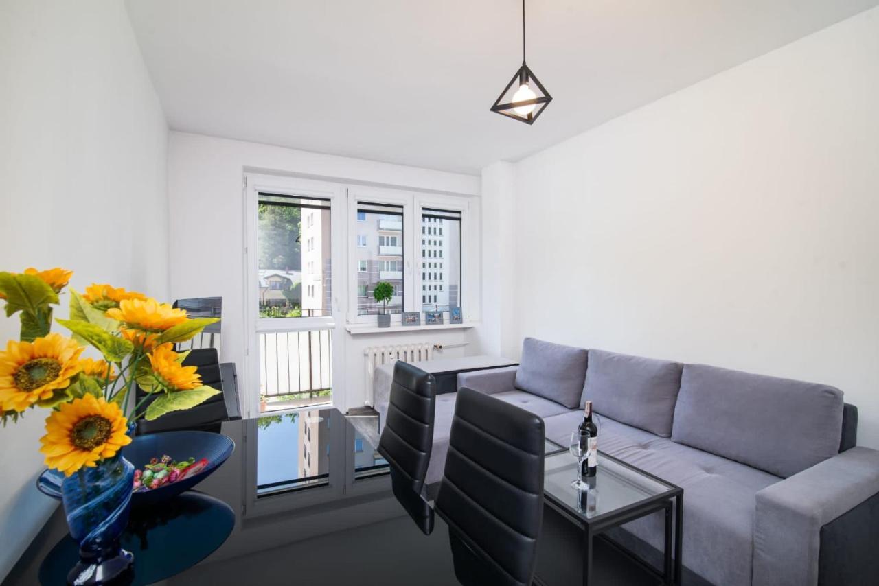 Lesny Zakatek Apartment กดัญสก์ ภายนอก รูปภาพ